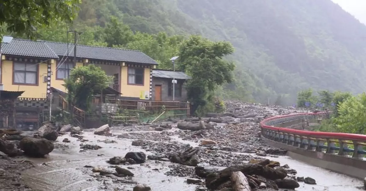 雲南怒江境內發生泥石流塌方致2人失蹤2人受傷
