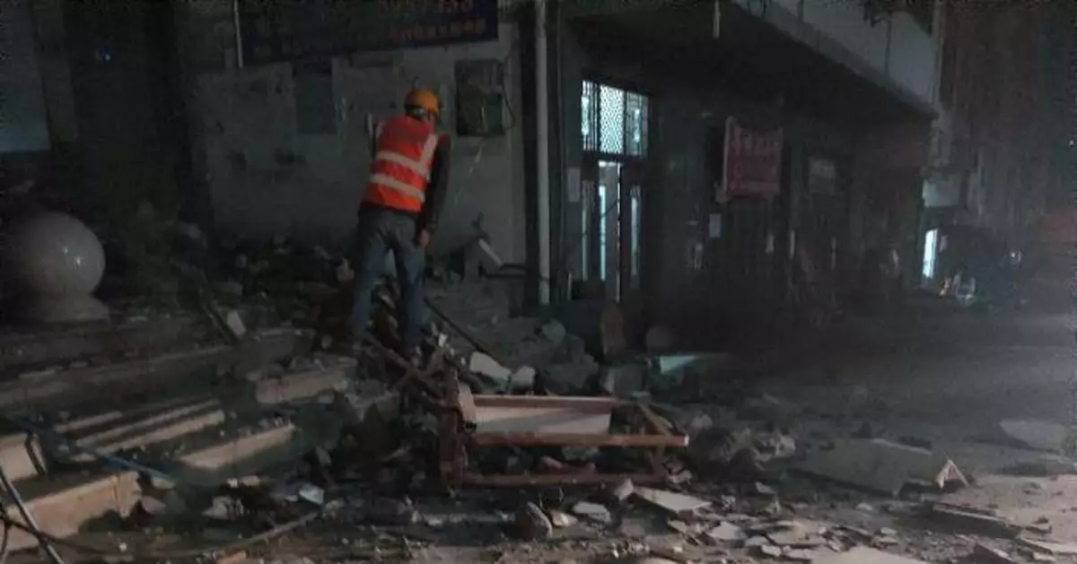 雲南巧家地震致4死 村民震後第一夜睡在應急避難廣場