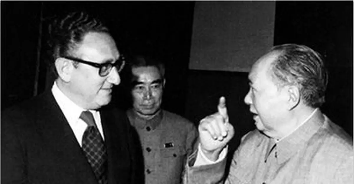 揭秘：江青如何進讒言「整」周恩來