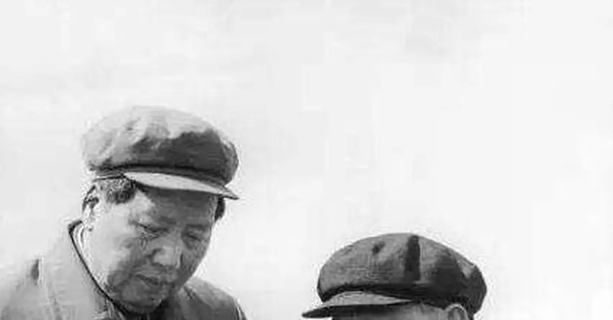 毛澤東去世前預感中央有大較量 對鄧小平作特殊處理