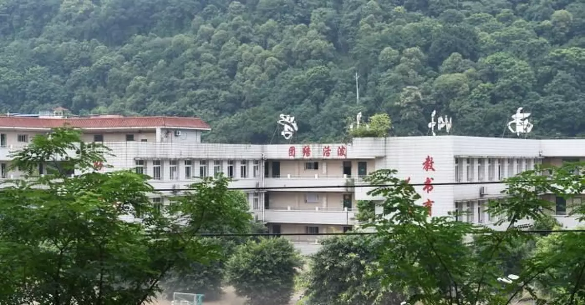 重慶綦江超歷史洪水:居民樓二層被淹 致4.3萬人受災