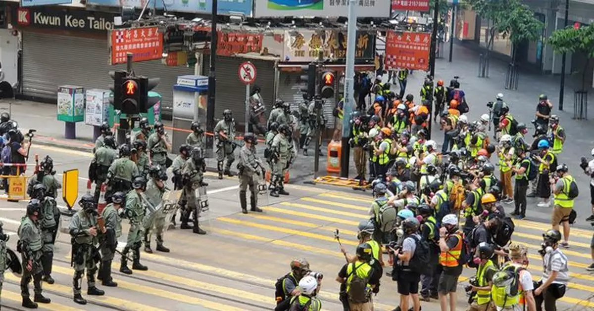 開放的“閉環”：香港媒體的政治路線