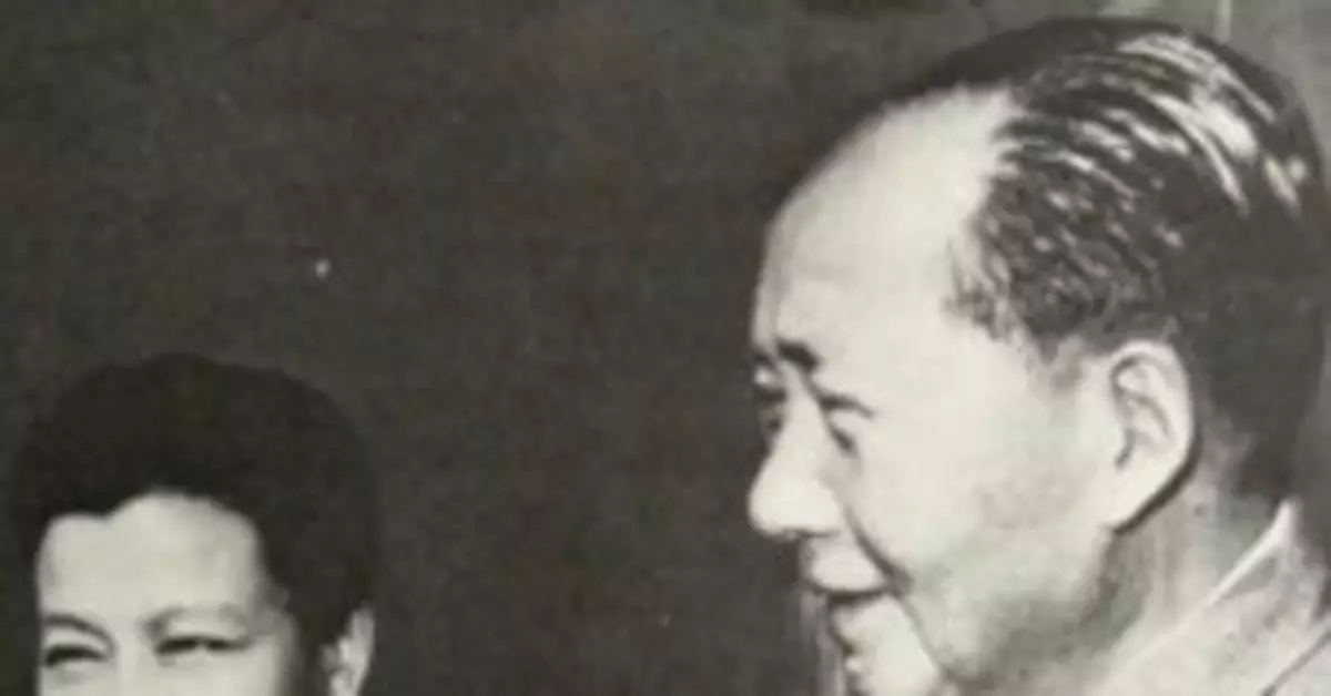 毛澤東批江青：你就想整人，有功夫多看看書吧