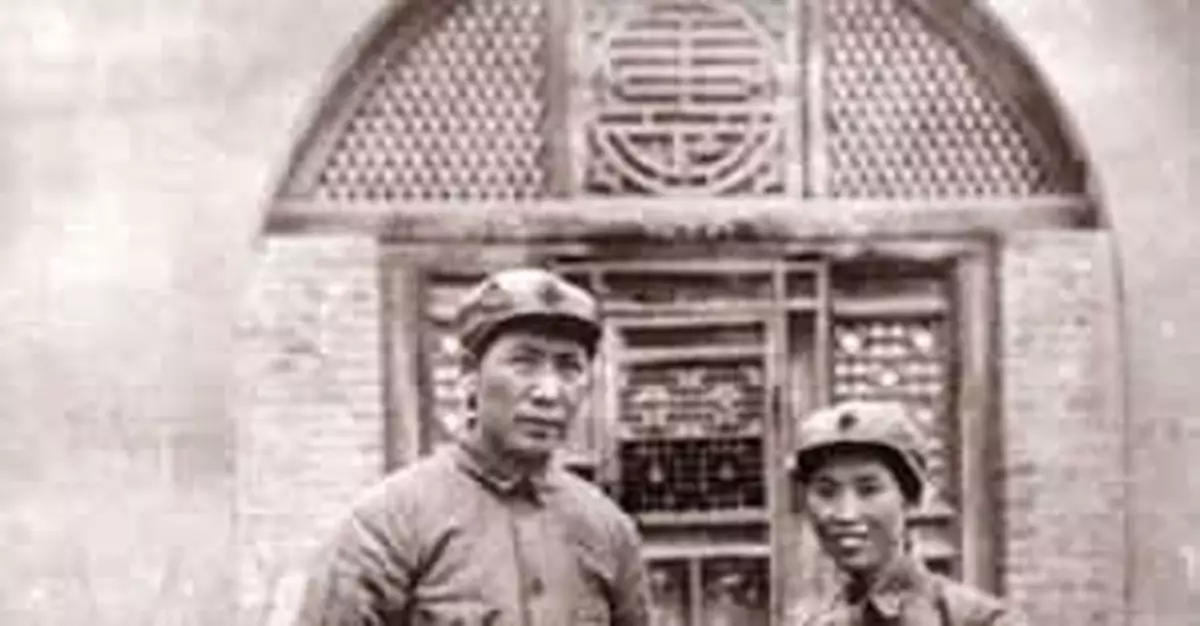 毛澤東賀子珍婚變內情：賀夜闖窯洞怒打女翻譯