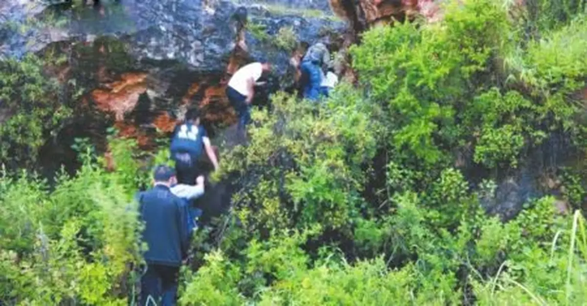 麗江被抱走3歲男童已找到 其父親鞠躬致謝