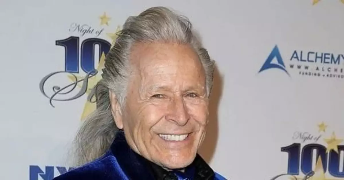 億萬富豪雇＂女伴＂強姦兒子 曾有57名女性指控其性侵