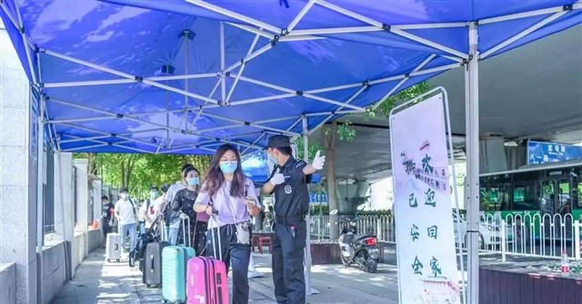 武漢部分高校發佈返校通知：師生非必要不出校