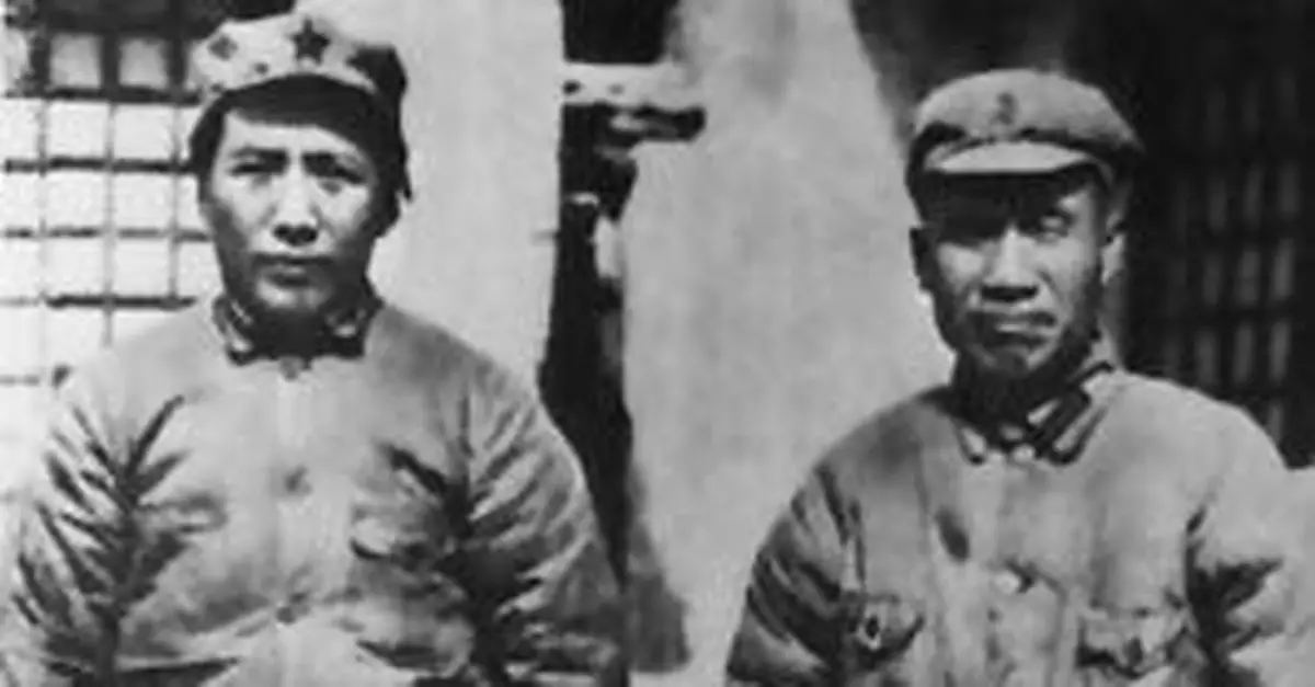 長征途中沉默寡言的林彪為何高聲批評毛澤東？