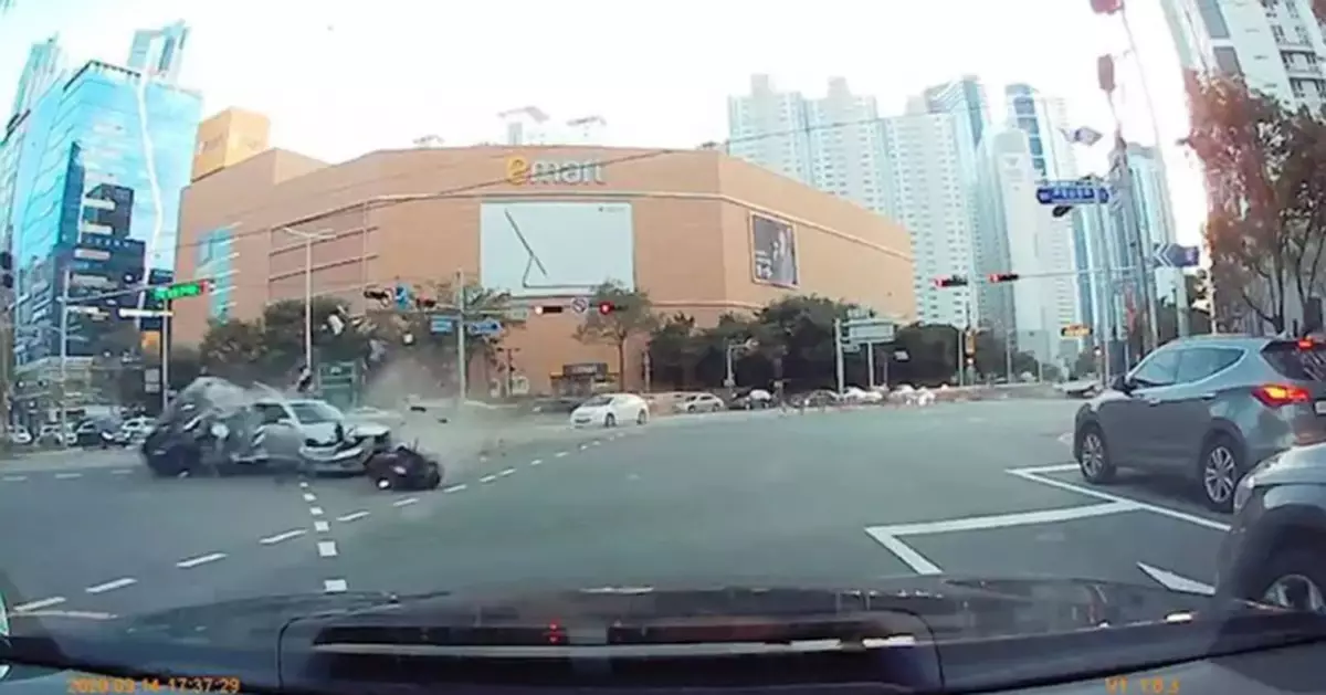 誰是「保時捷A某」？