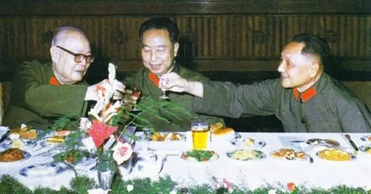 葉劍英提鄧小平復出工作 華國鋒汪東興未反對