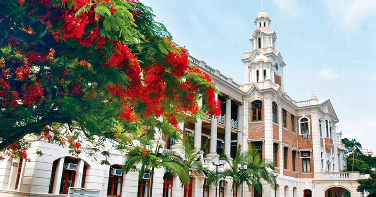 清華大學教授做港大副校長，配嗎？