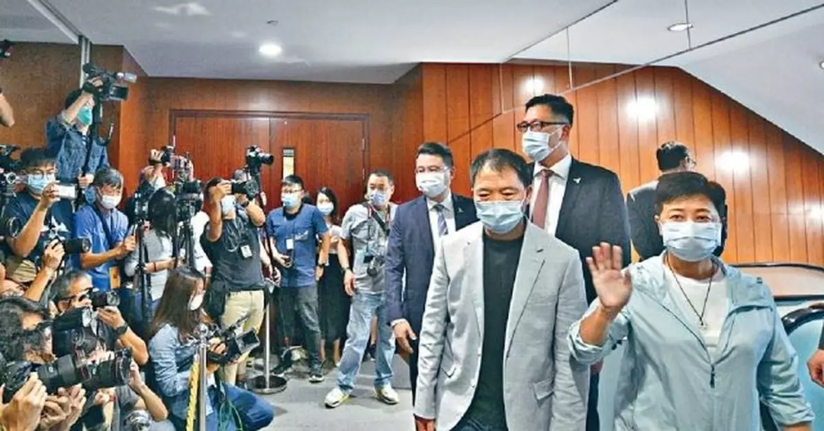 人大DQ議員民主派15人總辭