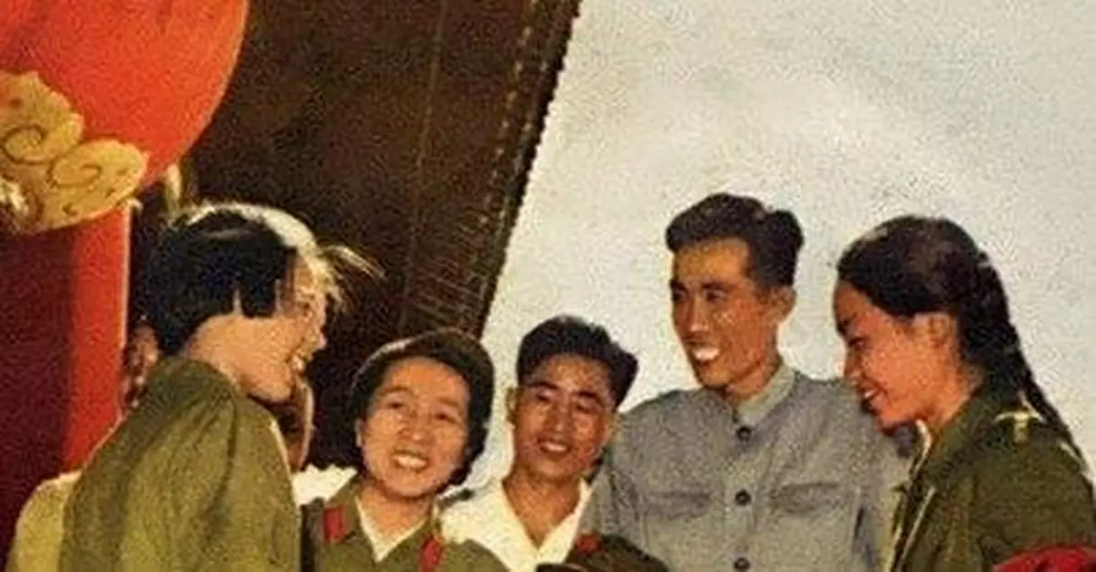 葉群跪求林彪：你跟江青斗沒有「好果子」吃