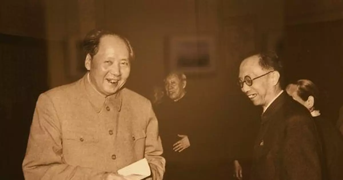 62年毛澤東在中南海宴請溥儀：席間勸其再結婚