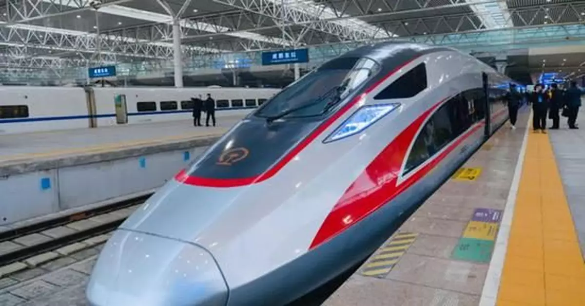 時速350！最快62分鐘！成渝高鐵直達「復興號」發車