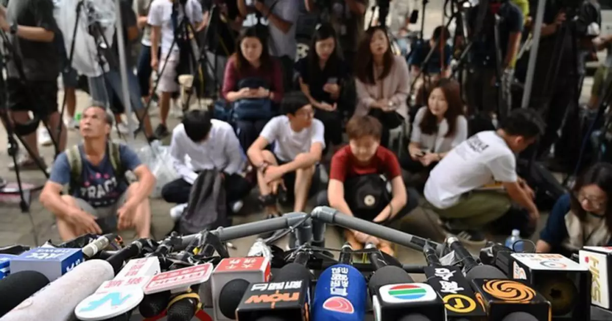 【香港對話錄】第一集：偏頗的傳媒，何去何從？