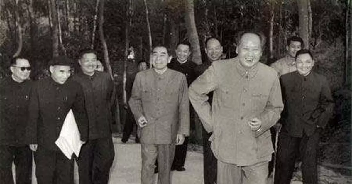 72年鄧小平為重獲信任向毛澤東做過哪些保證