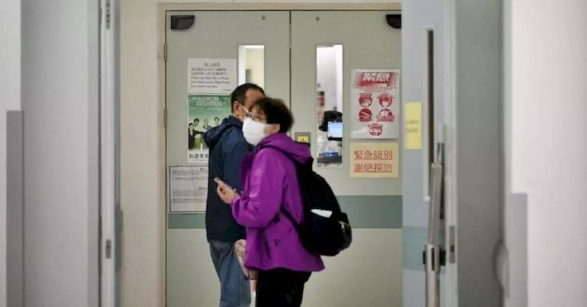 林鄭：引入非本地醫生決心大 表明不會跪低