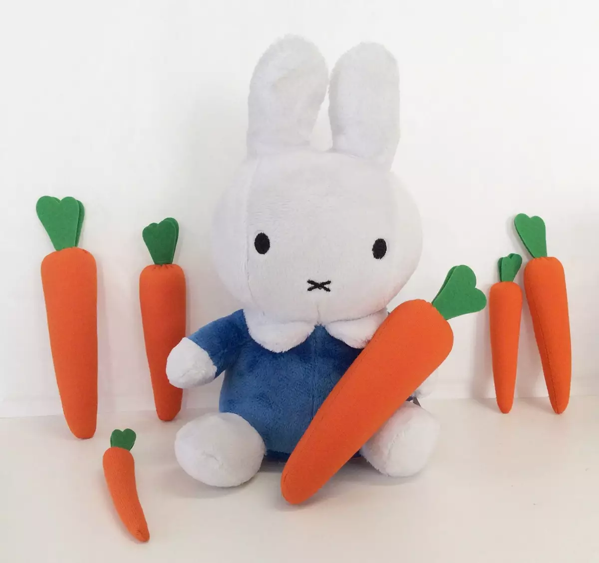 網購Miffy兔「招牌X嘴」變「Y嘴」網民笑：是天竺鼠兔兔啊！