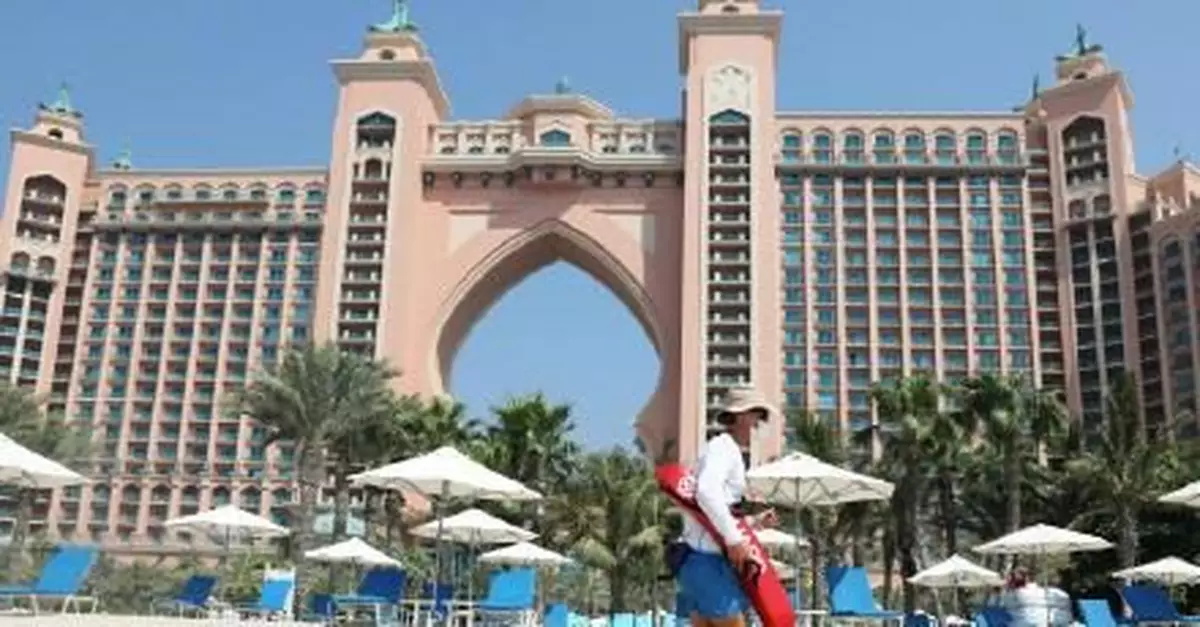 全球最大油畫拍獲6200萬美元