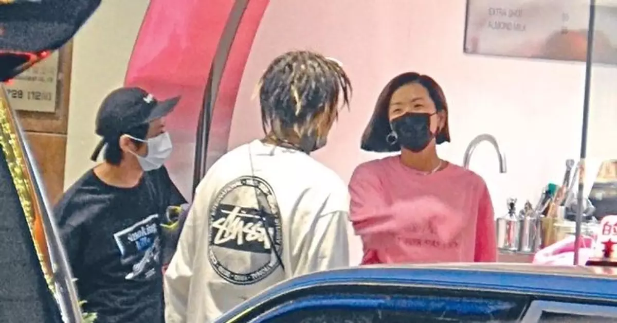 ﻿嫌陳奕迅面燶　頻搵人夫慰解 徐濠縈一見KB心花怒放