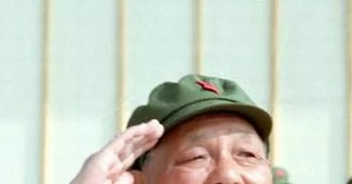 毛澤東逝世前力保鄧小平 女兒鄧蓉曝驚人隱情