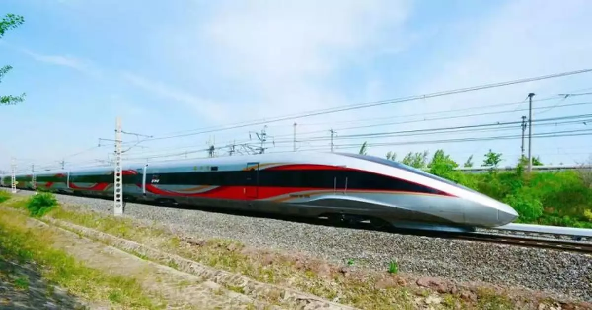 復興號智能動車組長啥樣？跟記者去一探究竟！