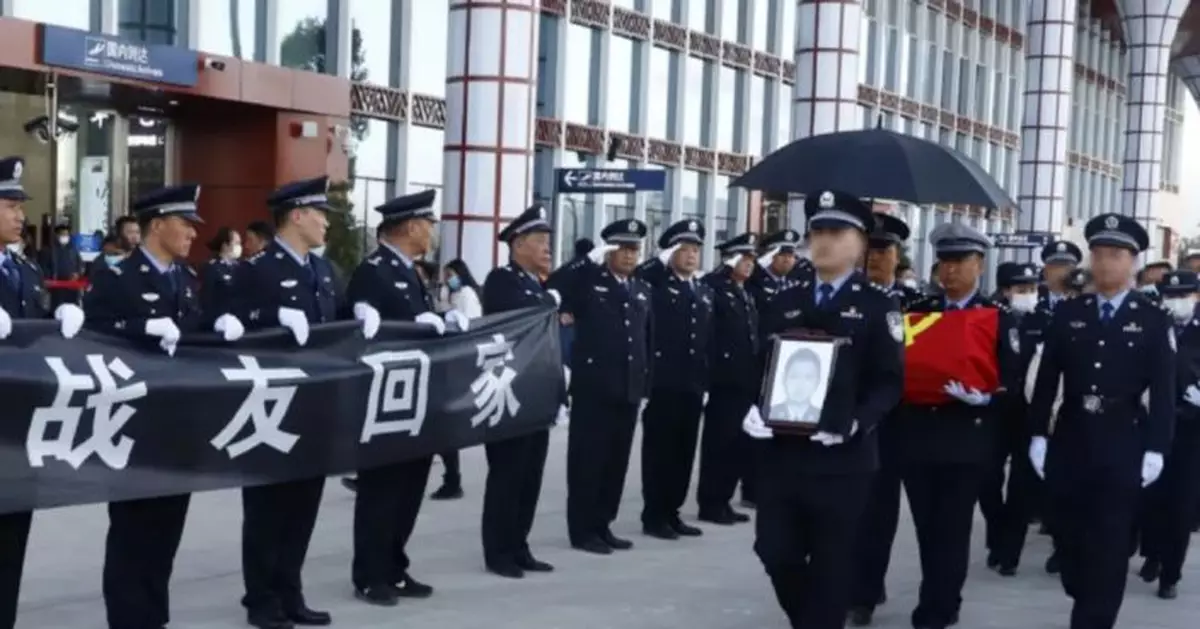 倒在辦案一線的兩代緝毒英雄