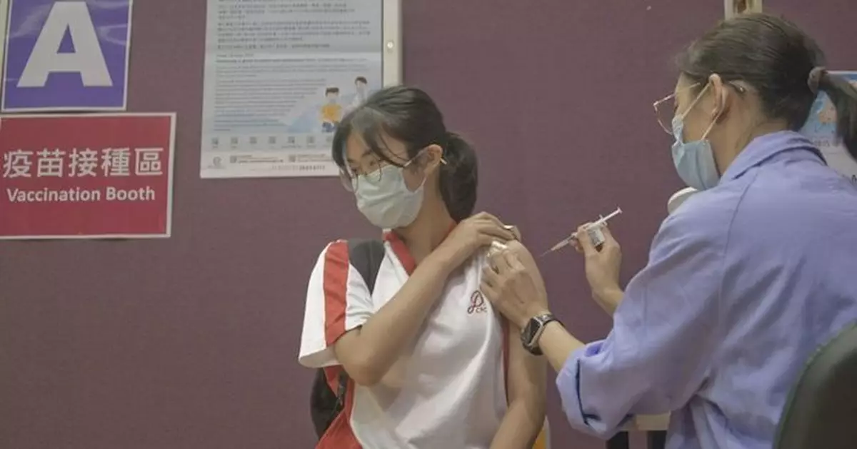 本港疫苗接種突破410萬劑 11人不適送院