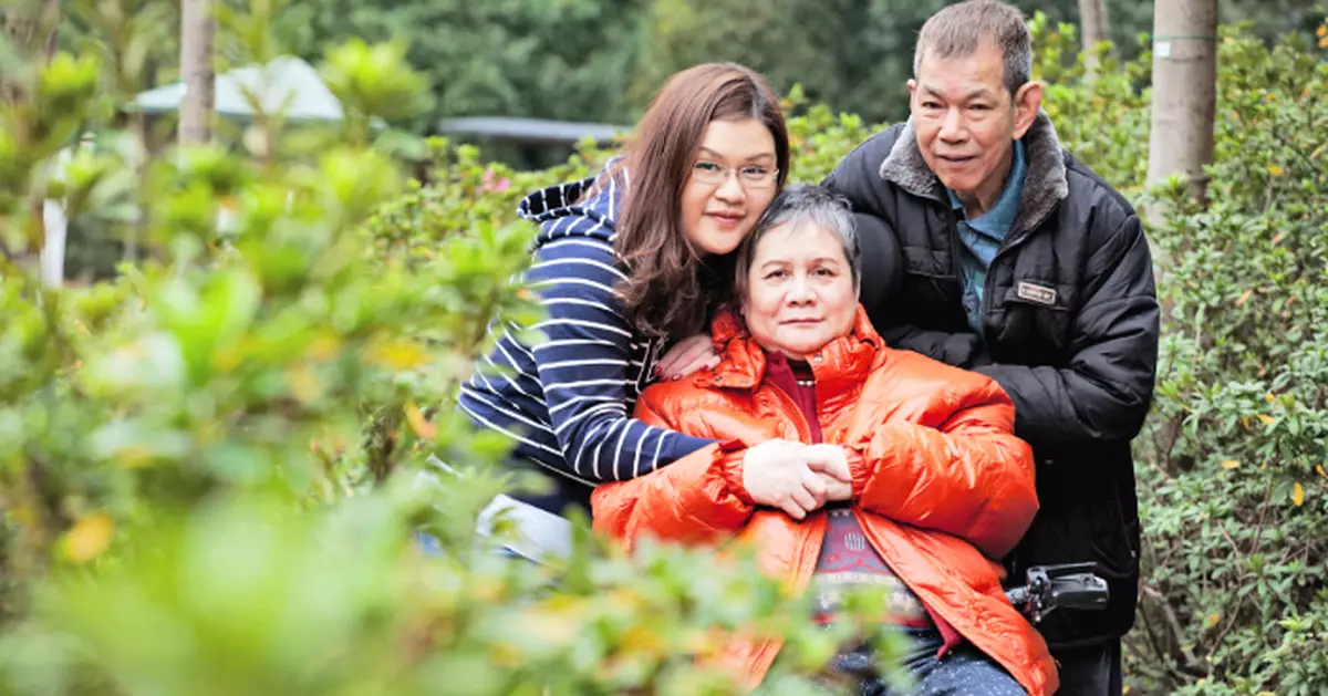 譚麗時80 後公關公司創辦人   積極樂觀抗病助強直性脊椎病者