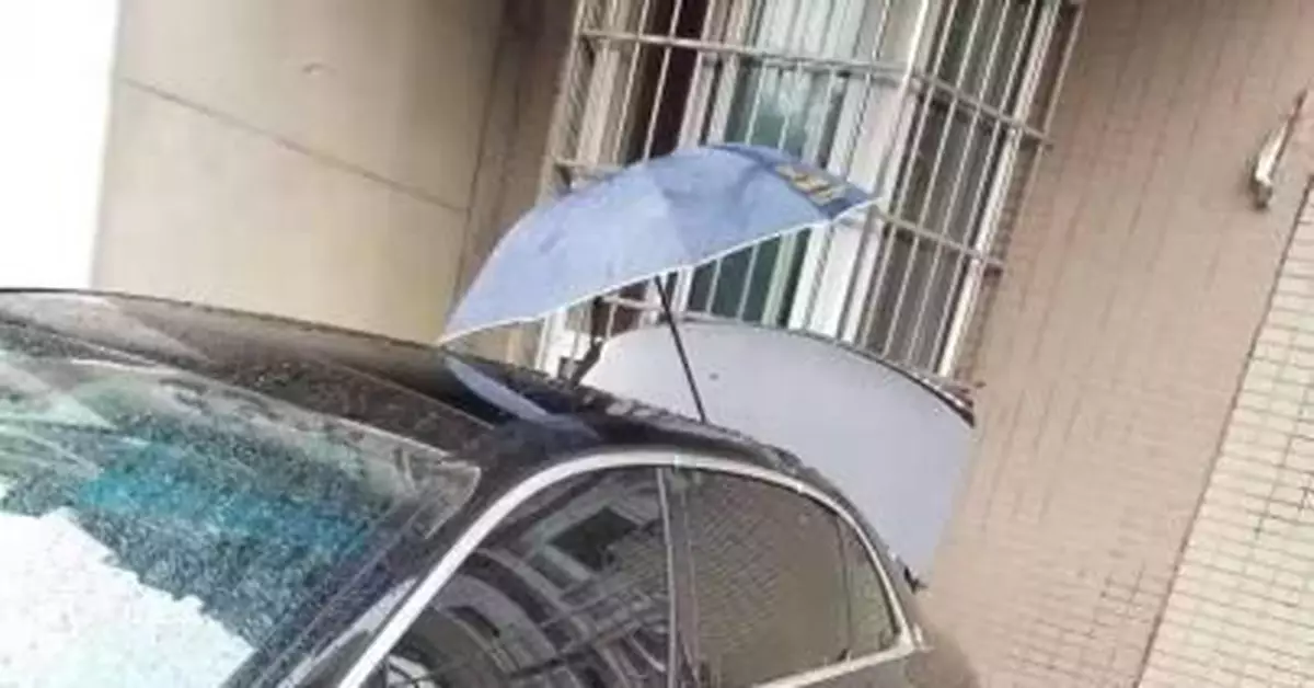 宜賓:「神魚尋短」躍下18樓 砸爛賓士車天窗幸無人受傷