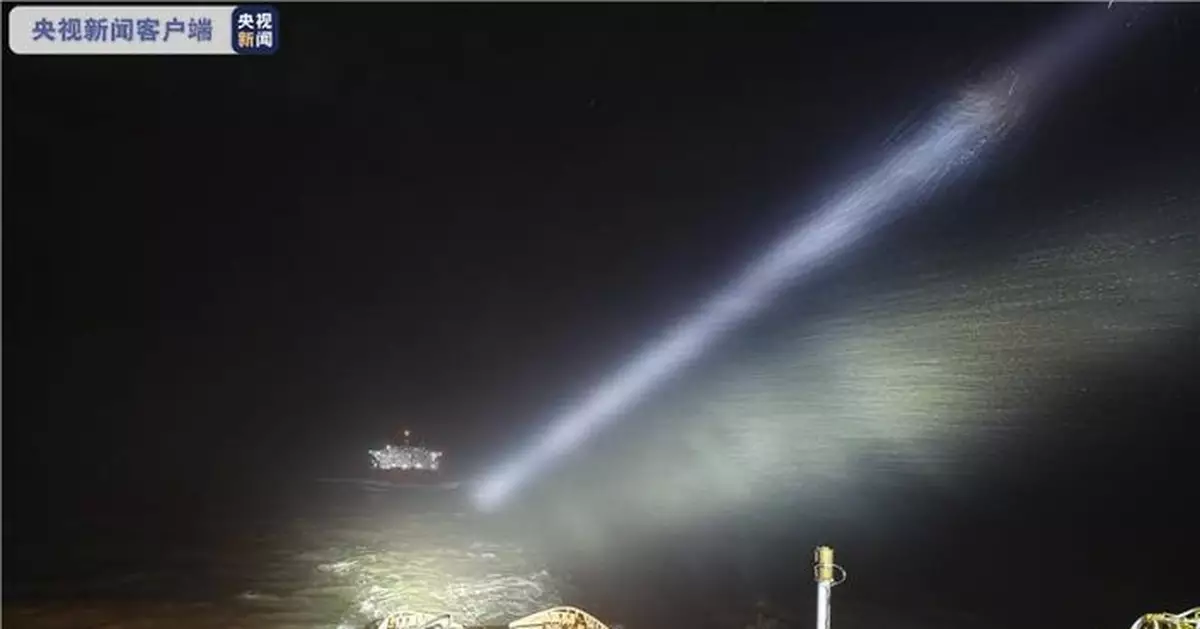 一外籍貨船在長江口金山航道遇險 17名船員全部獲救