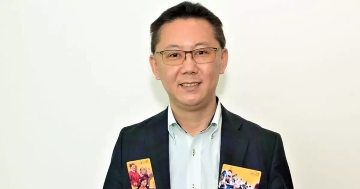 向港隊致敬 八達通向每位成員送出紀念版八達通卡