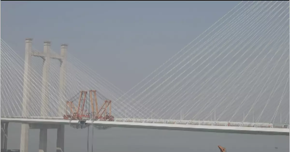 國內首座跨海高鐵橋泉州灣跨海大橋主橋成功合龍