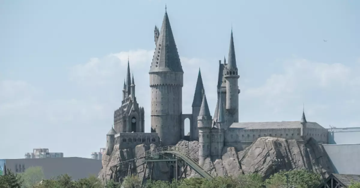 北京環球影城疫情下開園有何特殊意義？