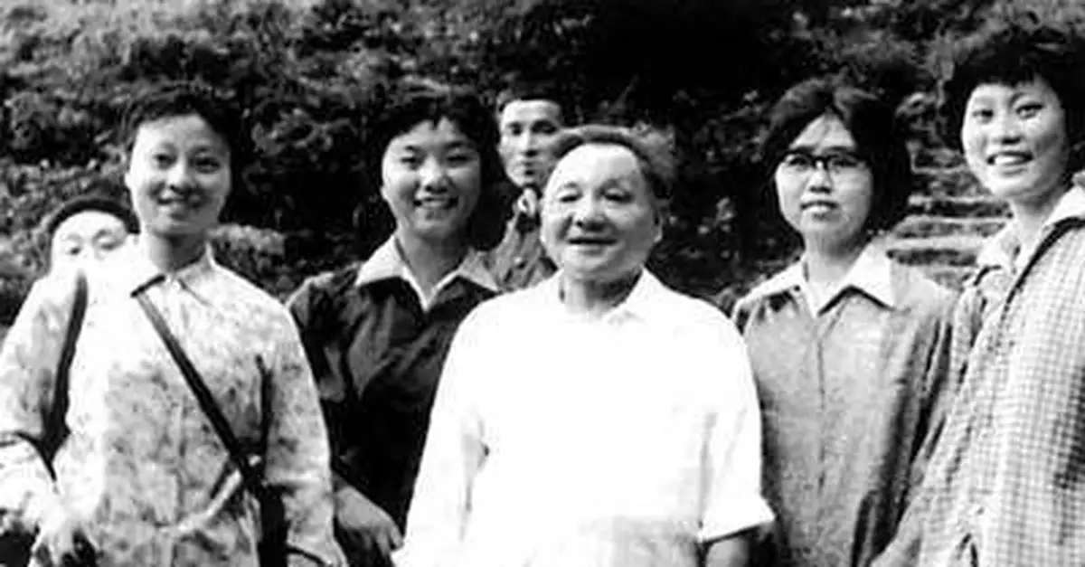 1977年鄧小平恢復高考內幕:試招人數4000至1萬