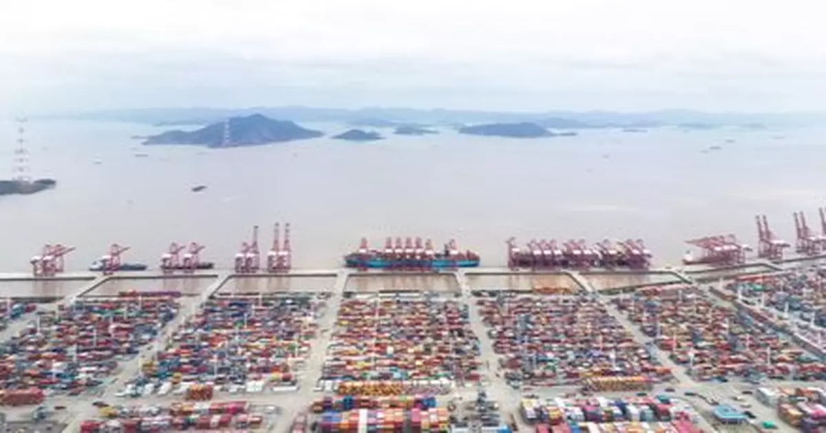 巨輪穿梭水運興，我國港口貨物吞吐量穩居世界第一