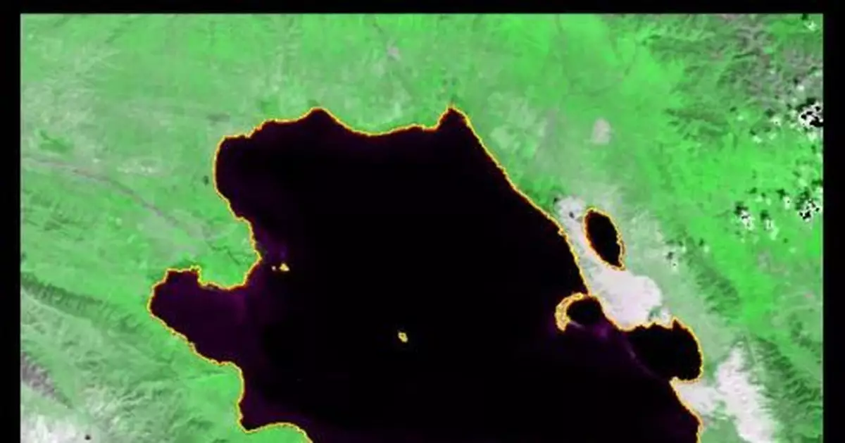 青海湖水體面積增至17年來最大值