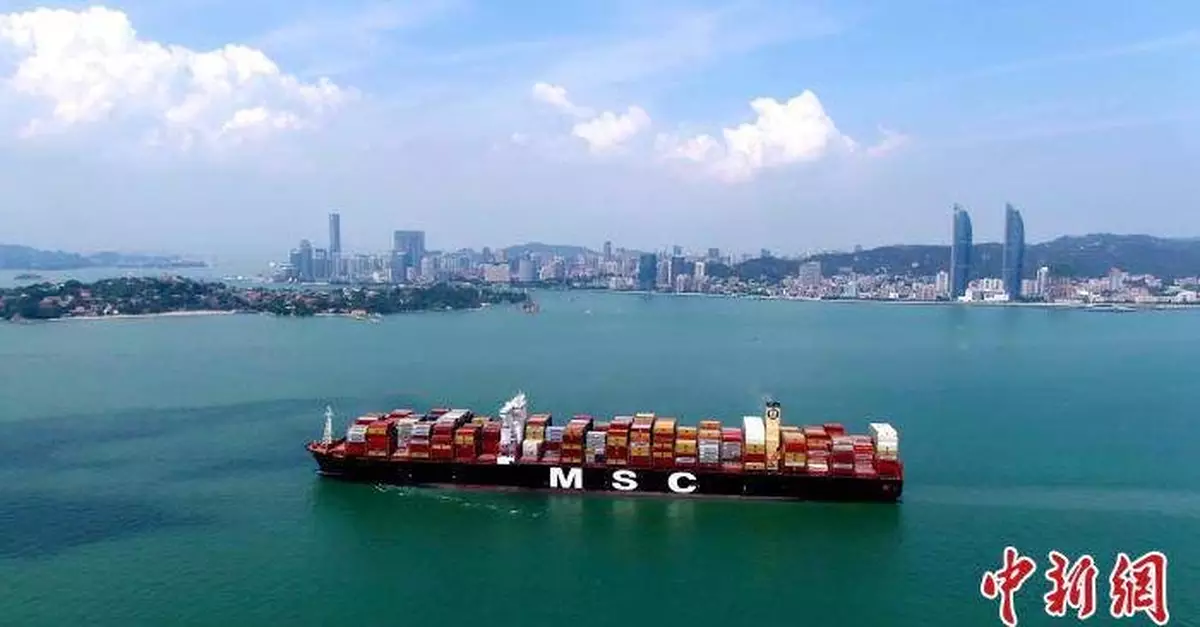 廈門港再迎「絲路海運」巨輪