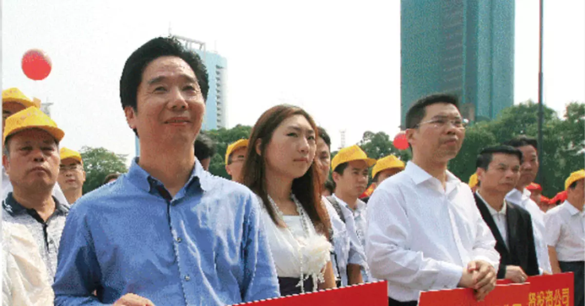 67歲「棉被大王」宣佈離婚！老闆娘持股市值超10億