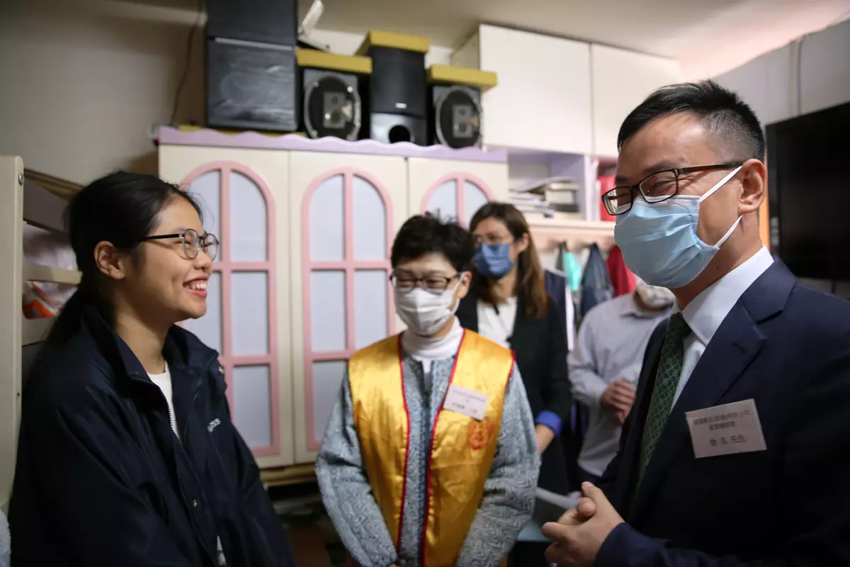 中企關愛同心同行秋冬送暖萬家相伴