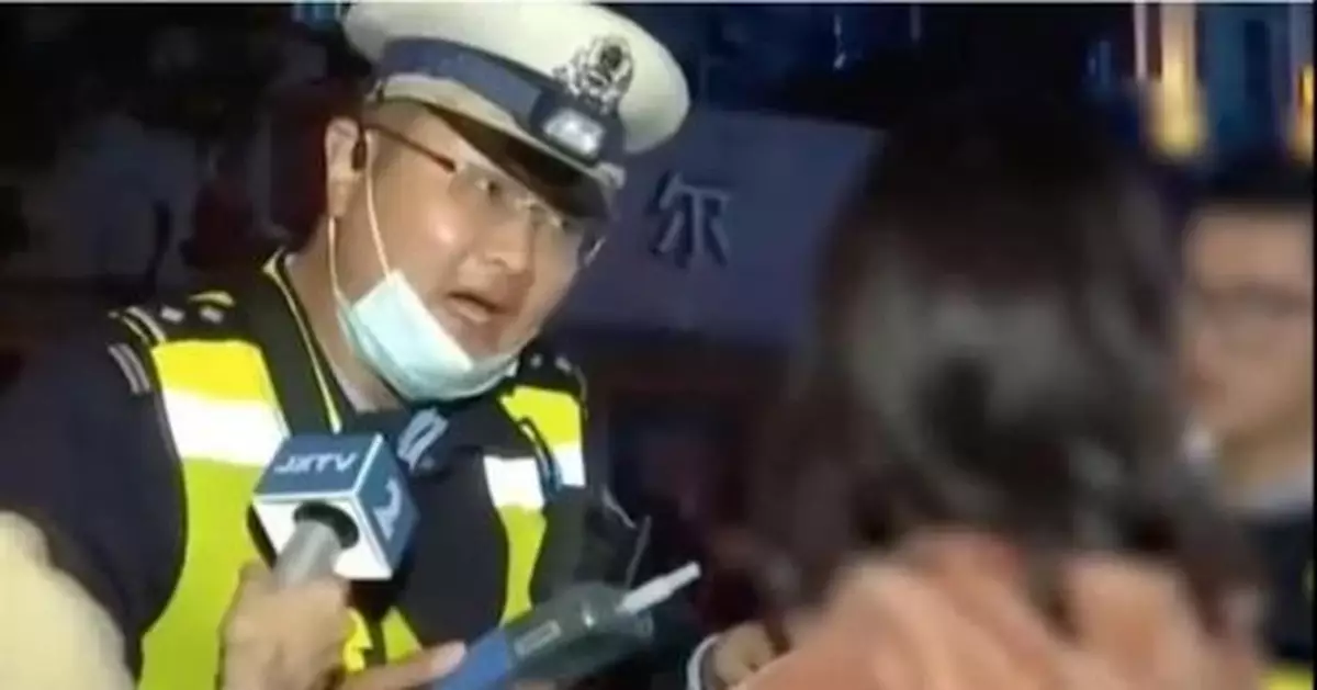 南昌警方深夜通報女子醉駕喊「yu wei」事件