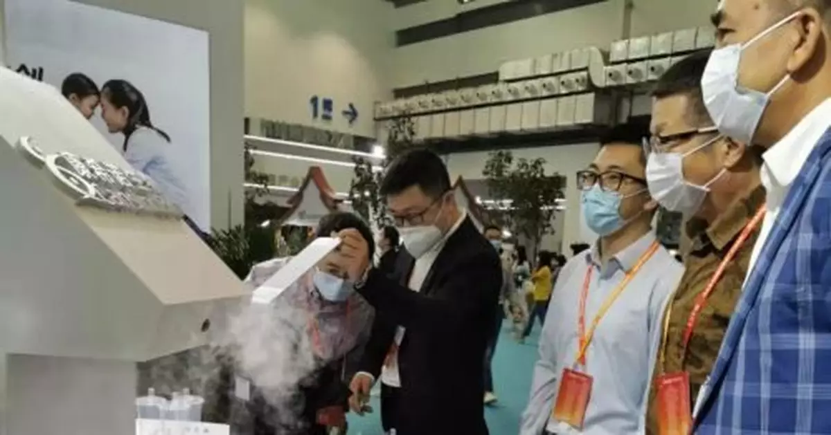 全球首款吸入式新冠疫苗亮相！