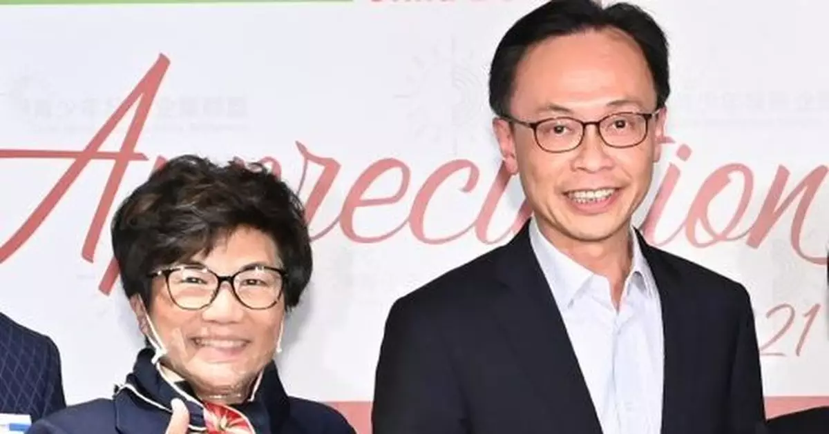 Y-WE計畫感謝宴 聶德權試「CDIA特飲」