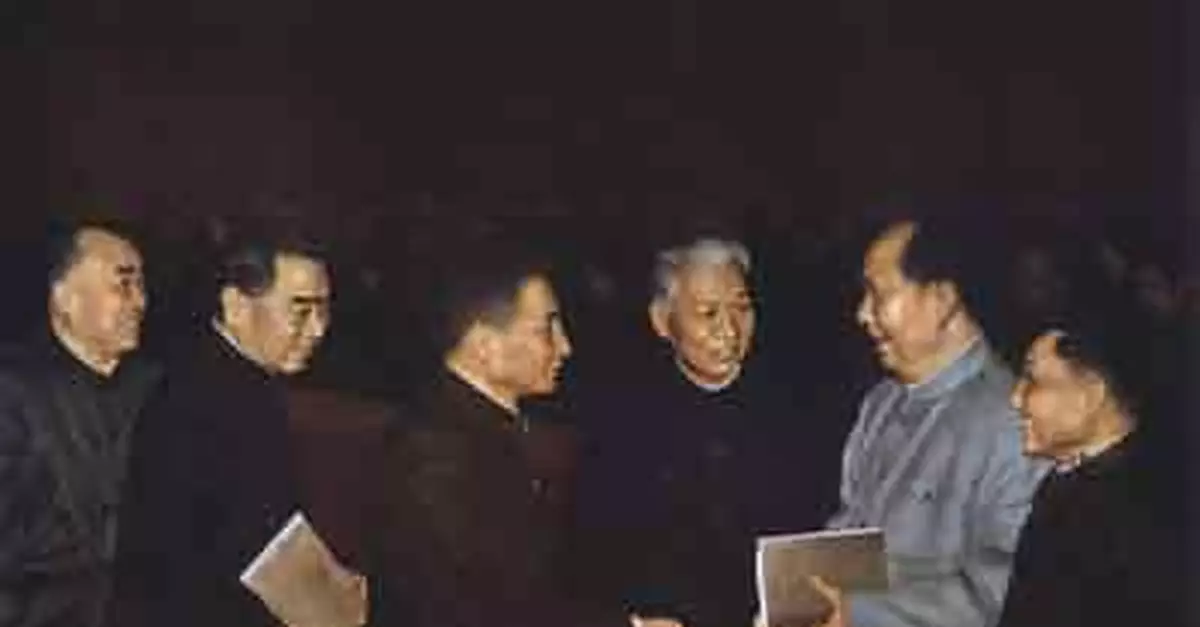 七千人大會毛澤東演「摸老虎屁股」惹笑全場