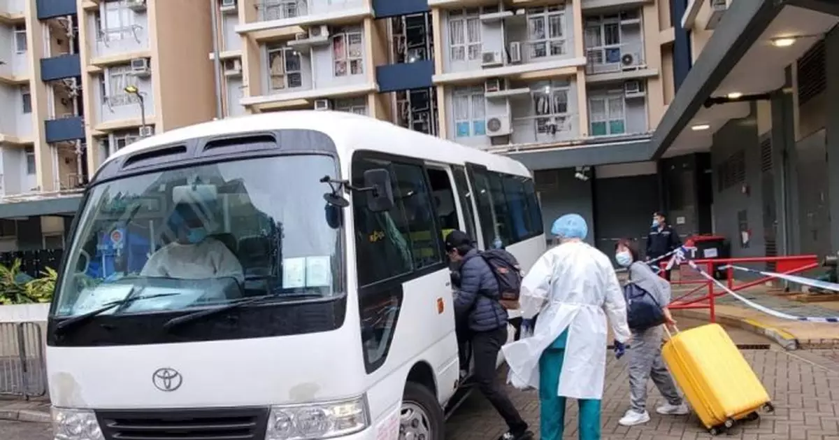 逸葵樓爆疫圍封5日強檢 9人今早送隔離中心