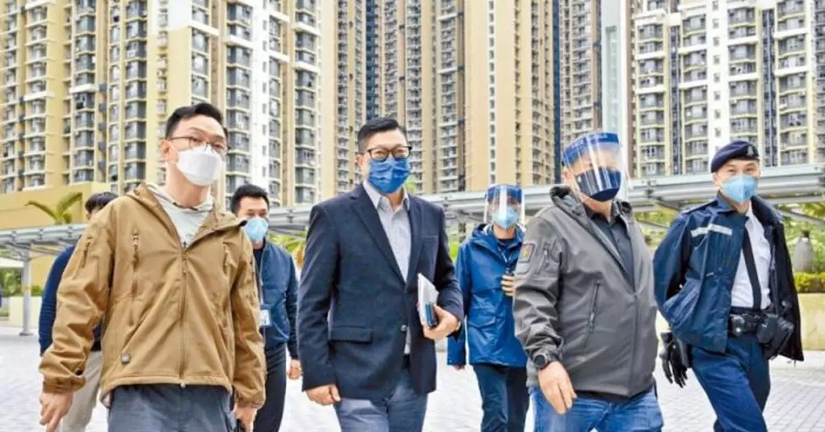 紀律部隊增近300人 支援葵涌邨封區