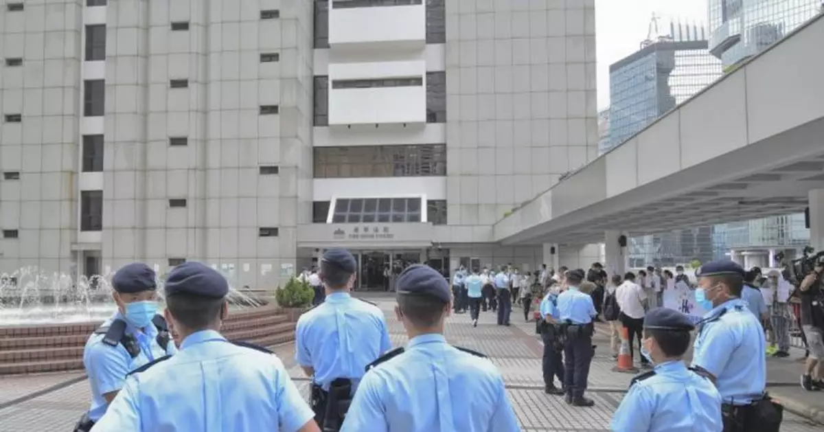 消息指有新冠患者上月27日曾到高院 同場者獲安心出行通知檢測