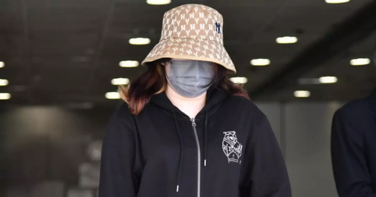七一刺警案18歲女生涉藏𠝹刀管武罪脫 官：未能證明有傷人意圖