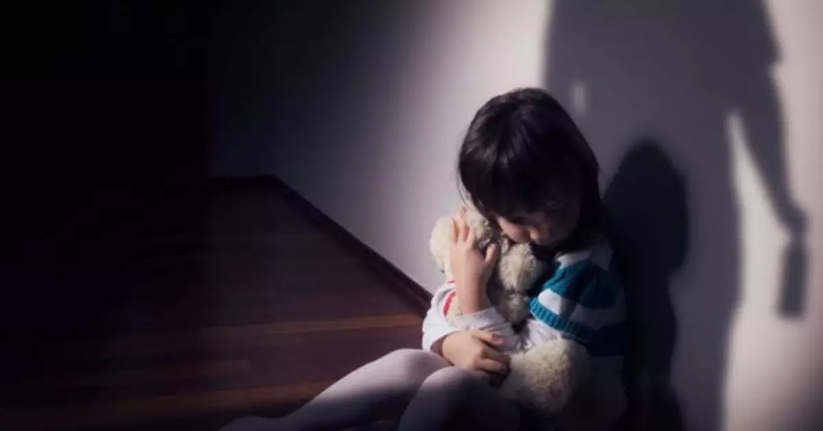 逾4成受訪兒童曾看色情片  近一成半接觸過兒童裸照